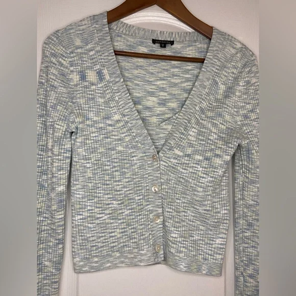 Spring Summer Cardigan Set - Picture 2 of 4